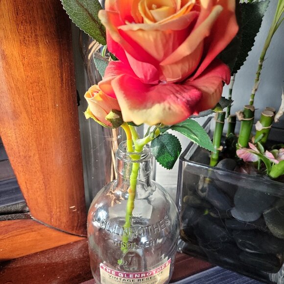 Rare Glenrothes Vintage Reserve Empty Whiskey Bottle - Heavy Glass Collectible - Picture 4 of 4